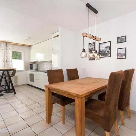 Bright 2br With Parking And Balcony Apartment Davos