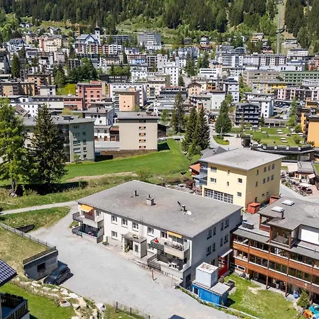 Bright 2br With Parking And Balcony * Davos